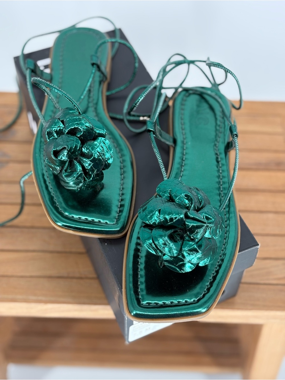 New INC Women's Green Metallic Floral Lace-Up Sandals